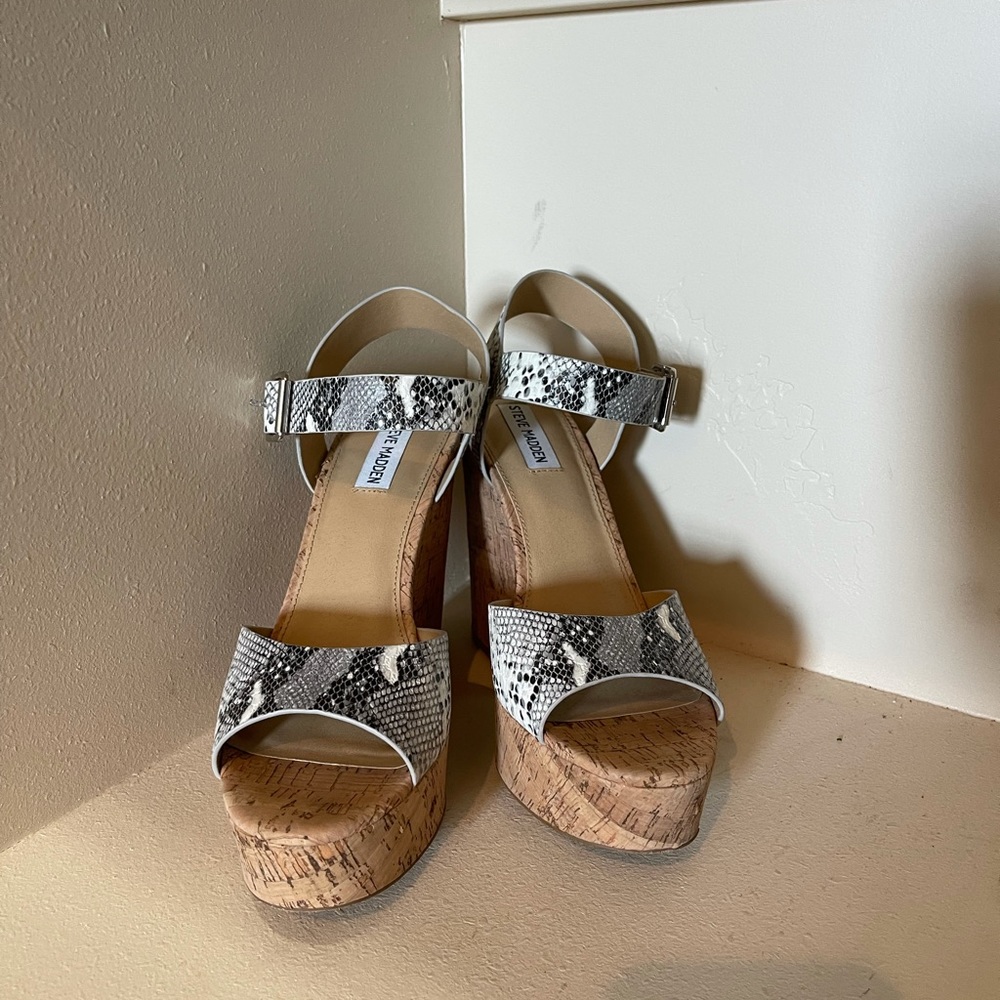 Steve Madden Platform Wedges